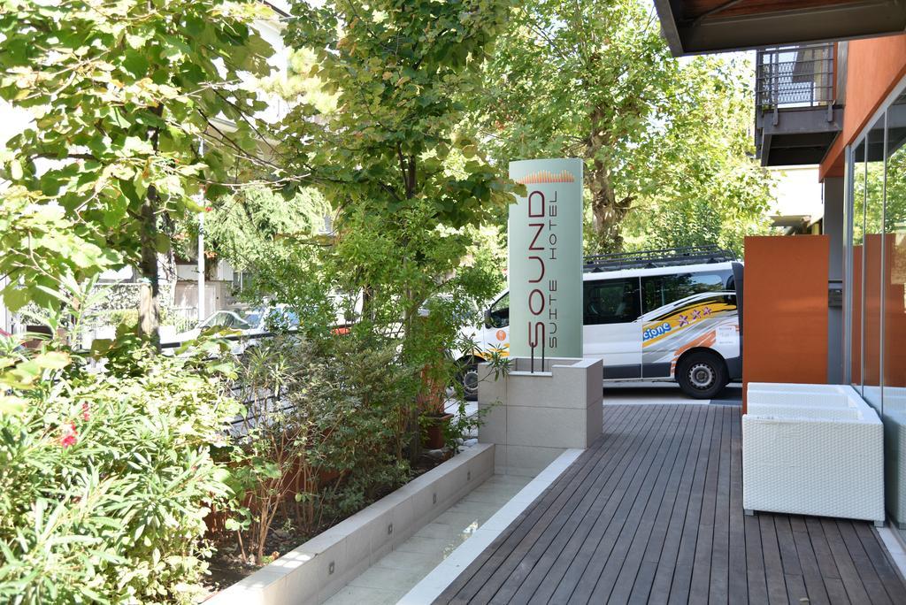 Sound Suite Hotel Riccione Luaran gambar